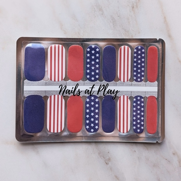 5 for $15 Nail Wraps- 4th Fun - Picture 1 of 3